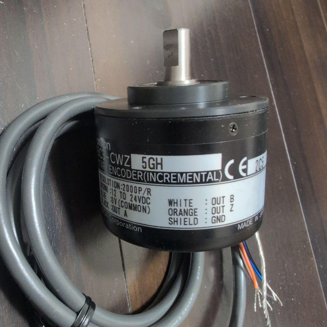 オムロン E6C3-CWZ 回転エンコーダ 2000P/R
