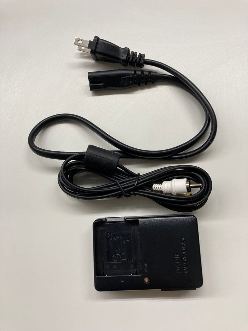 ★sachann★CASIO EXILIM デジカメ　パープル