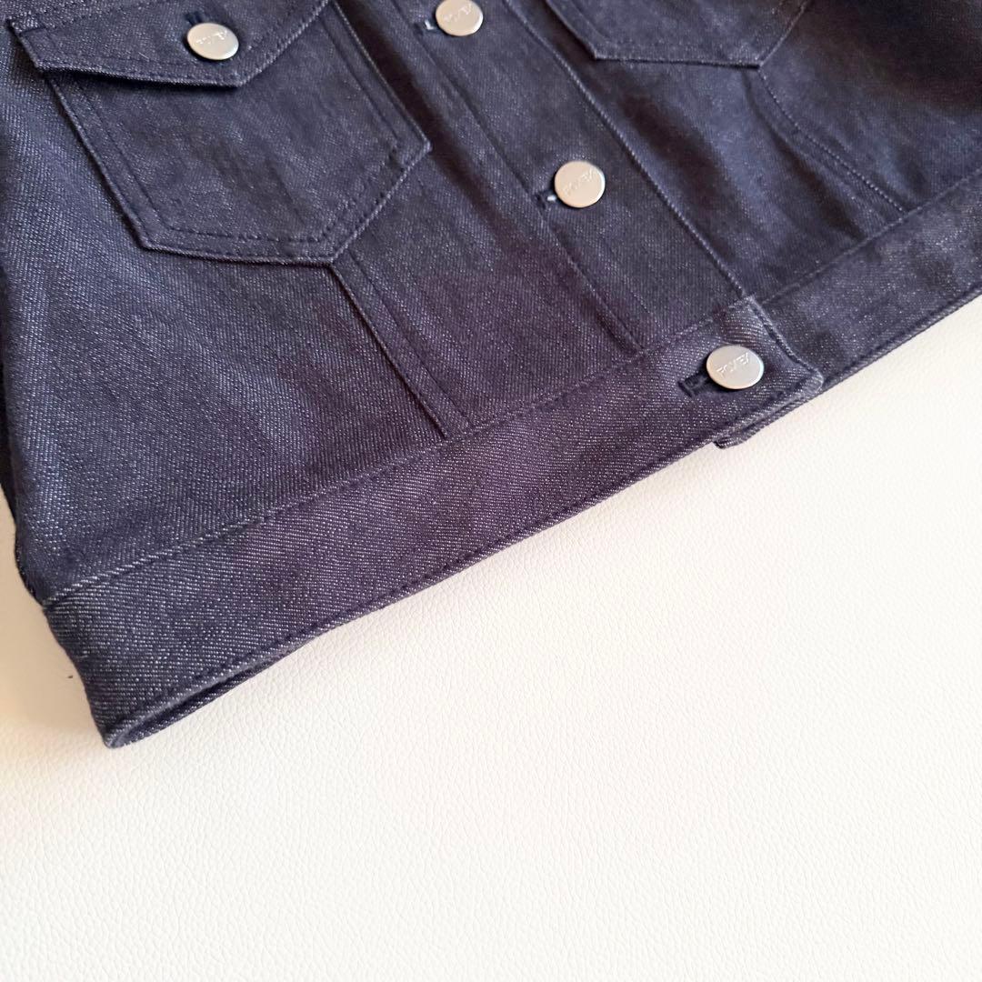 美品 【フォクシー】クロップド デニムジャケット メタルボタン ロゴパッチ 38