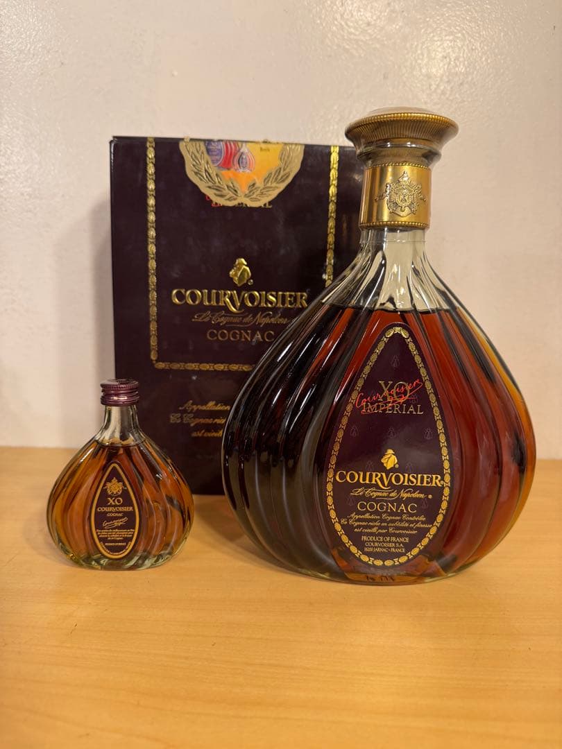 クルボアジェ XO グリーンボトル COURVOISIER 箱付+ミニボトル付