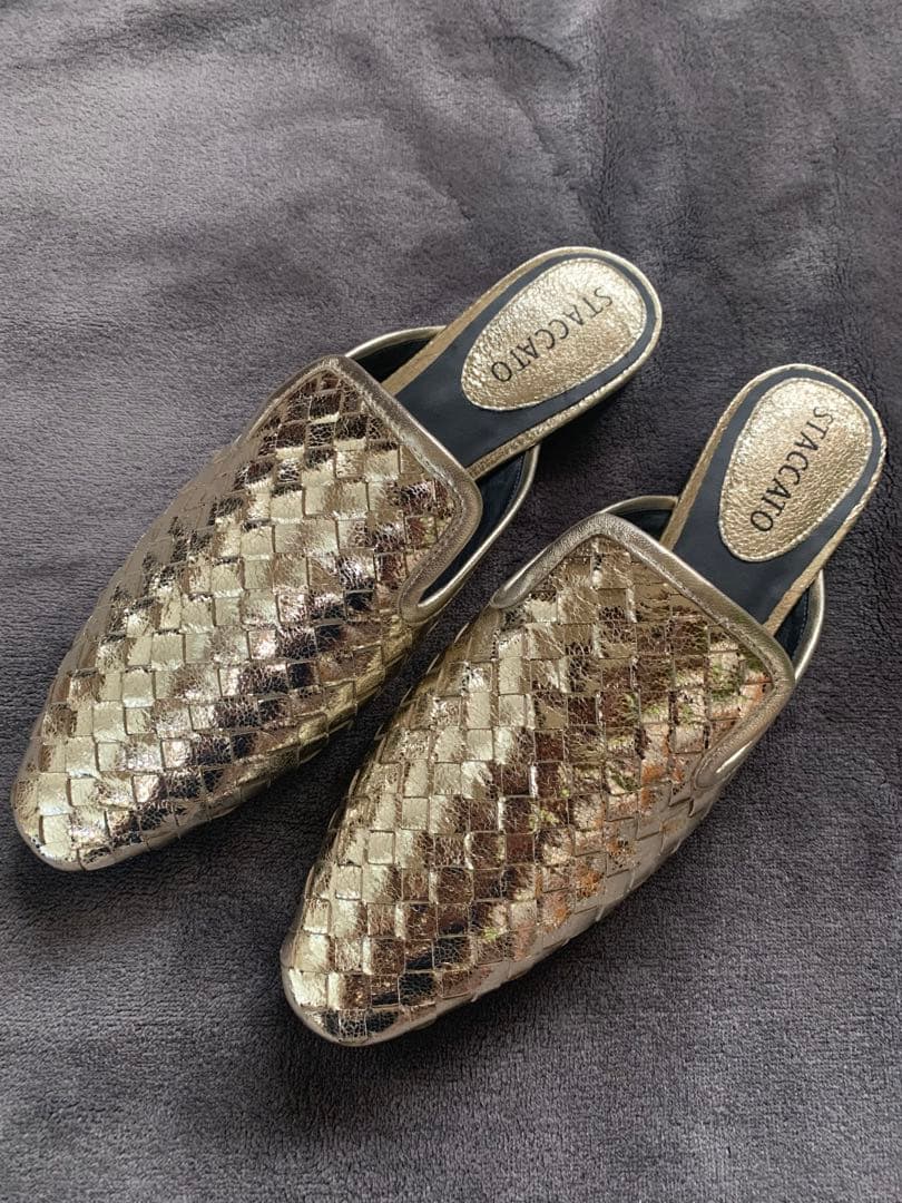 新品staccatoメタリック編み込みミュール