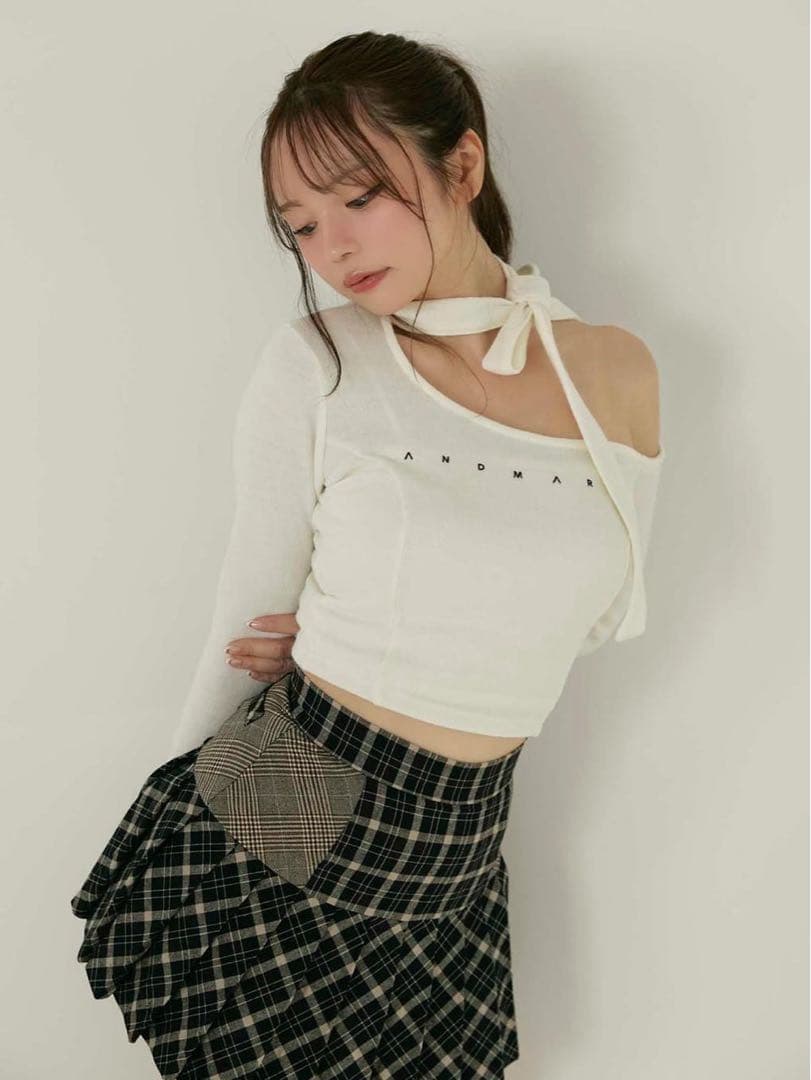 andmary Nana ribbon oneshoulder tops 美品