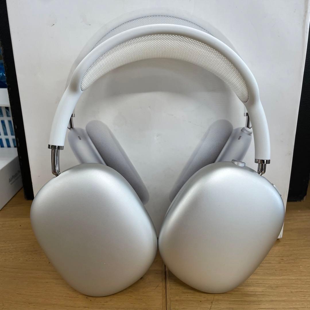 動作品 AirPods Max シルバー P型番 MGYJ3J/A ヘッドホン