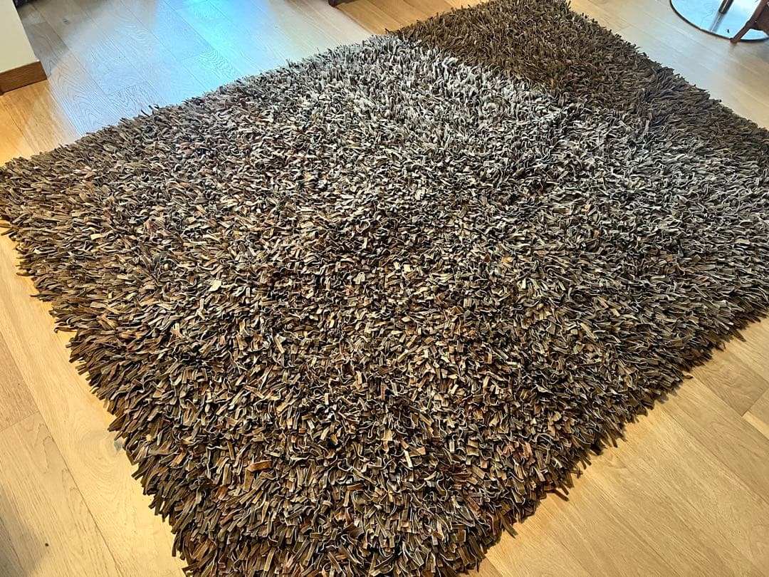 ACTUS スウェードラグ　シャギーラグ　200x135サイズ