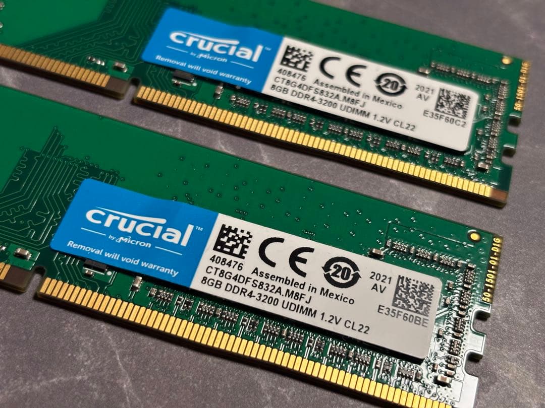 【Crucial】 8GB×2枚 DDR4-3200 メモリ