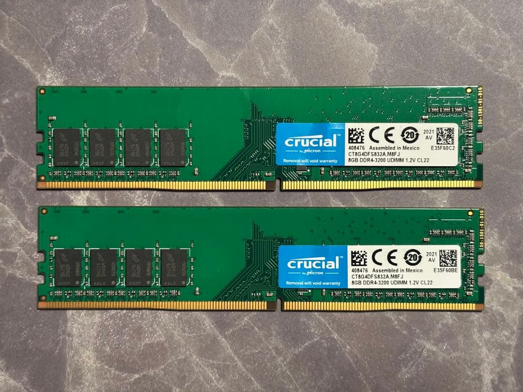 【Crucial】 8GB×2枚 DDR4-3200 メモリ