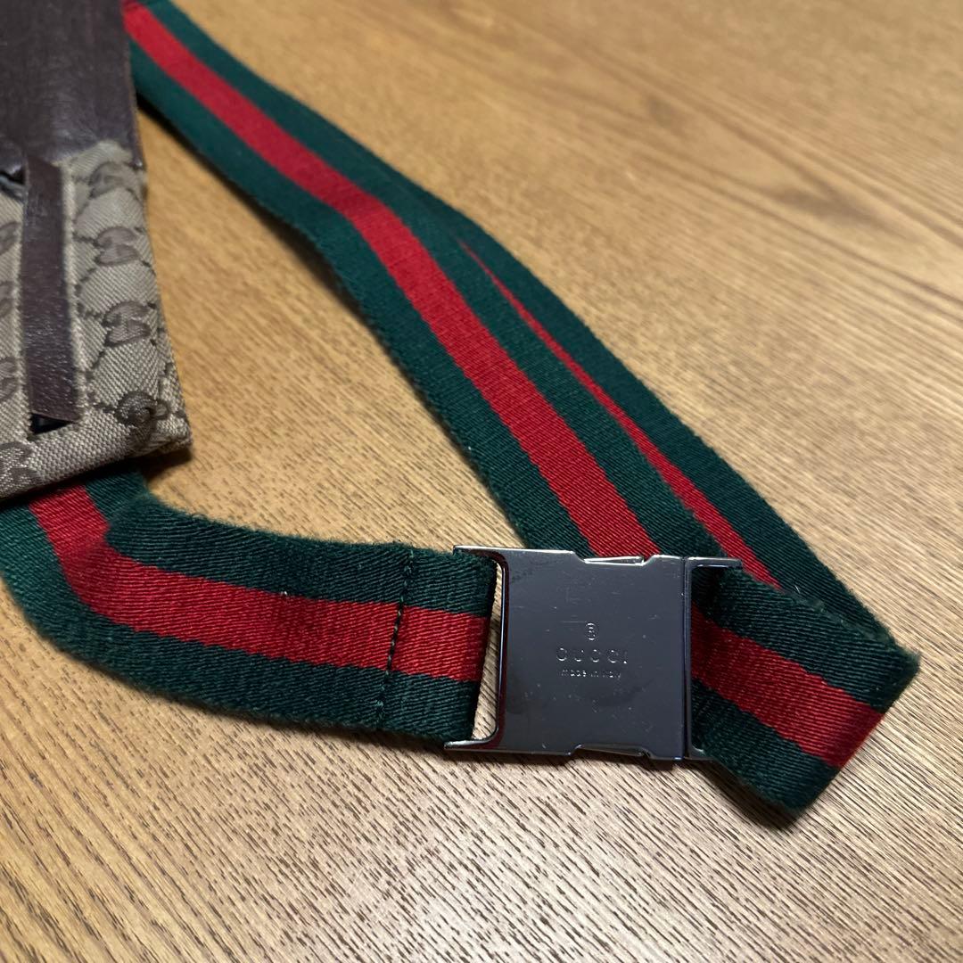 よる　Gucci GGキャンバス ボディバッグ162962