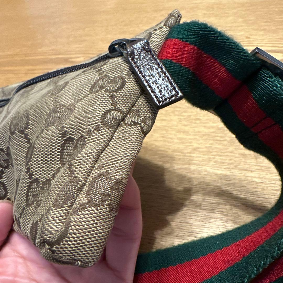 よる　Gucci GGキャンバス ボディバッグ162962