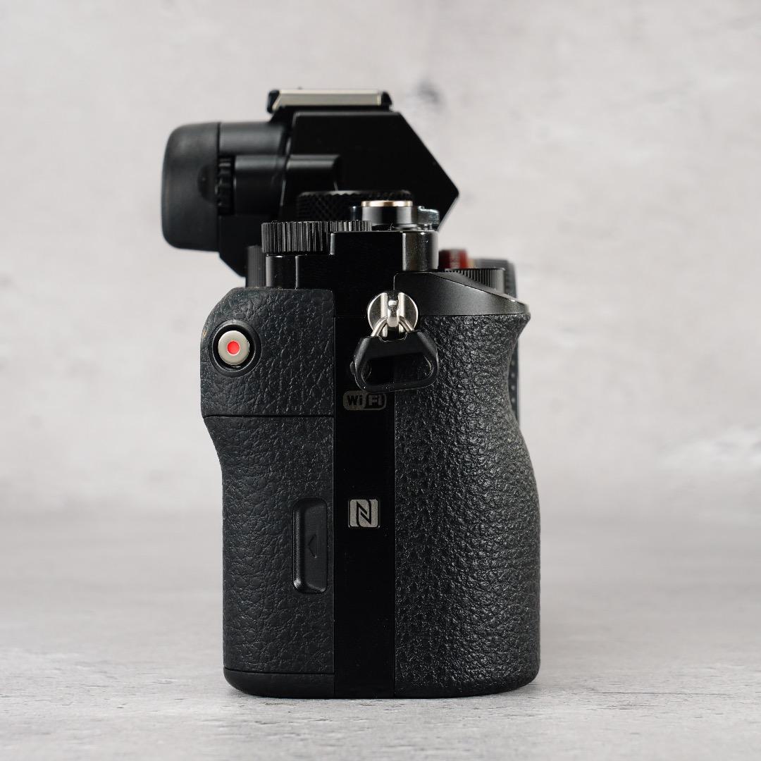 ショウさん専用魔法のカメラ★SONY α7S★9971回完動美品ILCE-7S