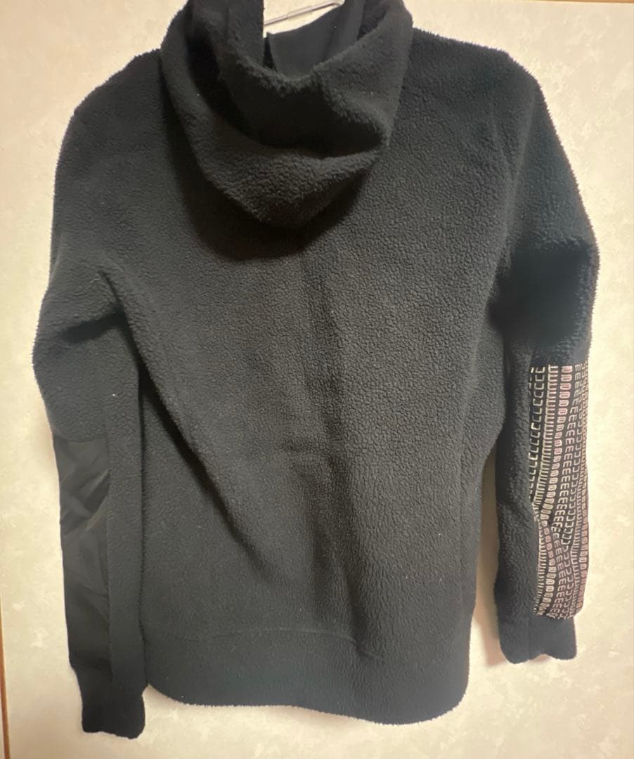 muta サーモライトボアパーカー