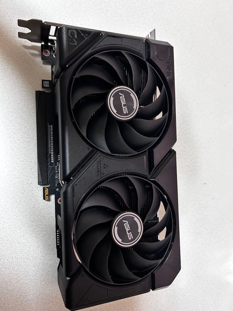グラフィックボード・グラボ・ビデオカード ASUS GeForce DUAL RTX4070 12G-EVO
