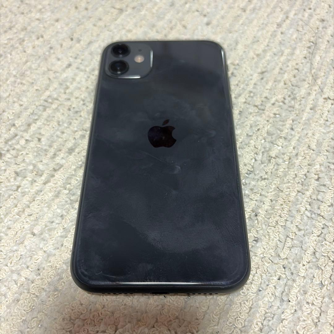 iPhone11 ブラック128G SIMフリー 美品ケース付き
