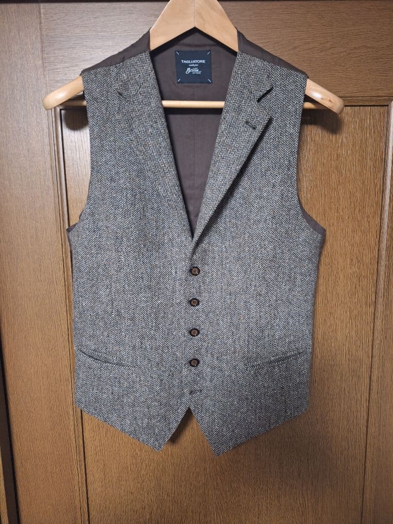 タリアトーレ　ヘリンボーンジレ