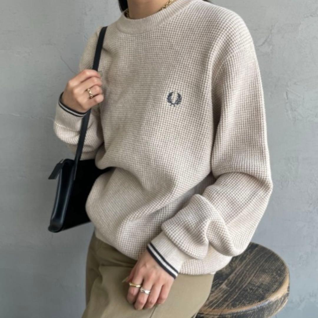 美品✨FRED PERRY ワッフルクルーネックニット ロゴ刺繍 ユニセックス