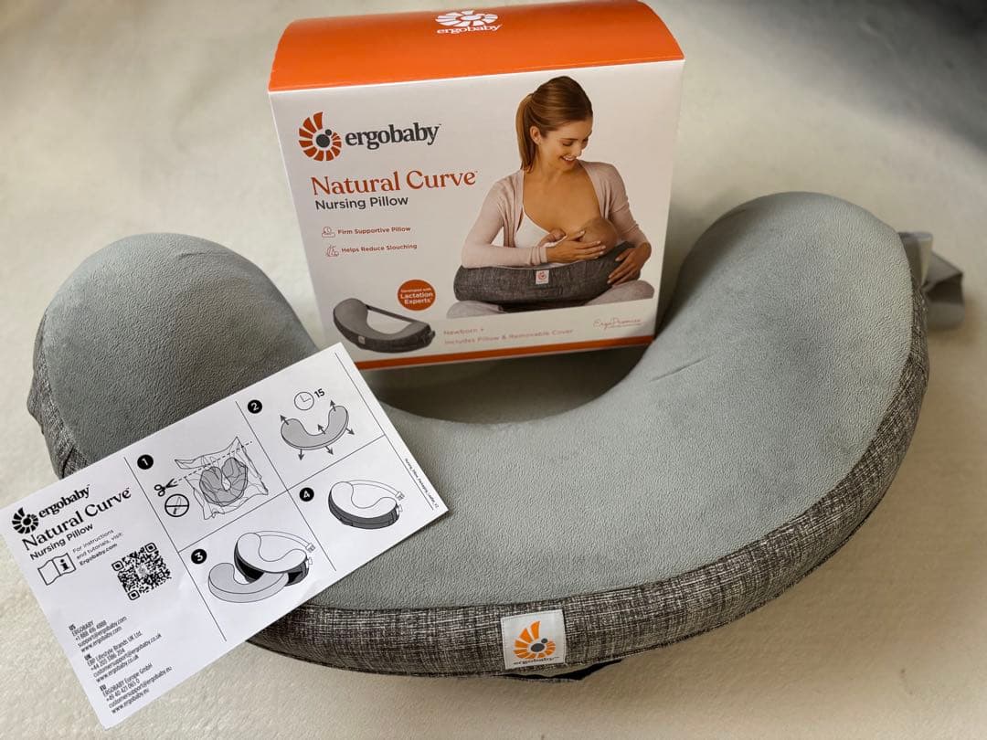 Ergobaby エルゴベビー 授乳クッション ナーシングピロー　ベルト付き