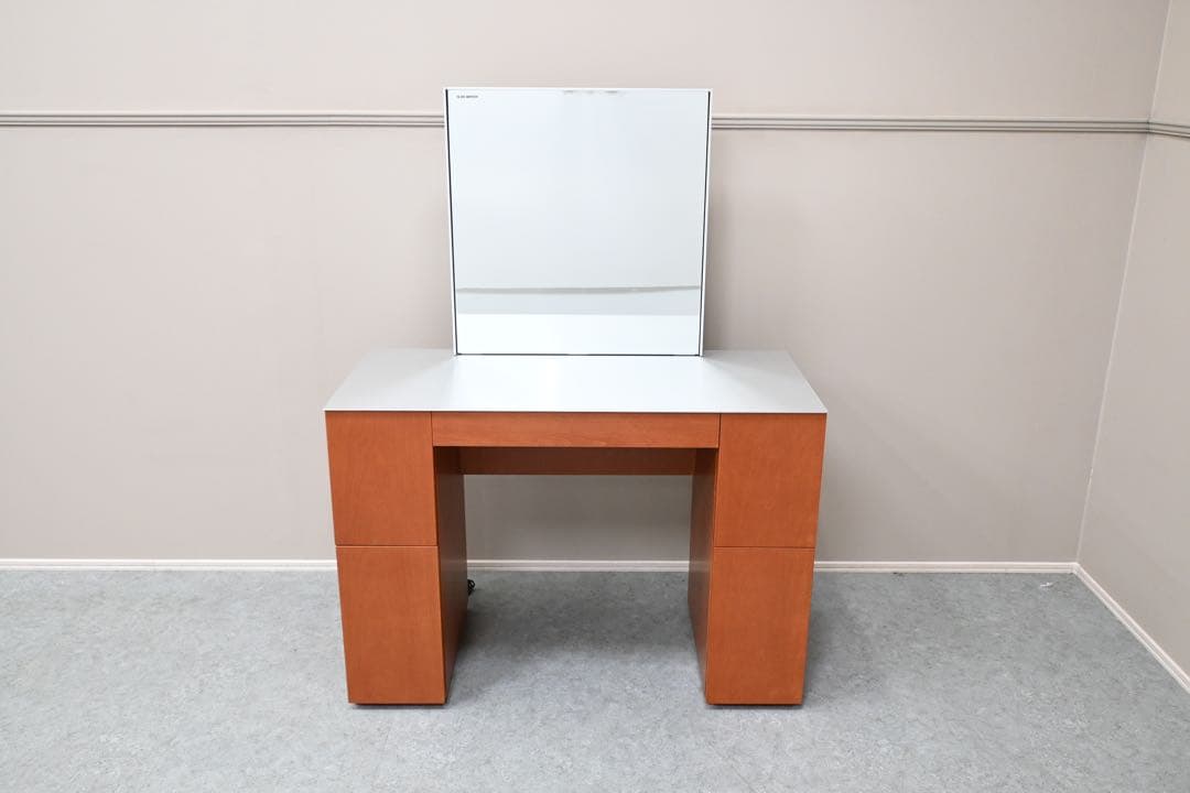 【極美品】 Cassina ixc. MAKE UP メイクアップ ドレッサー