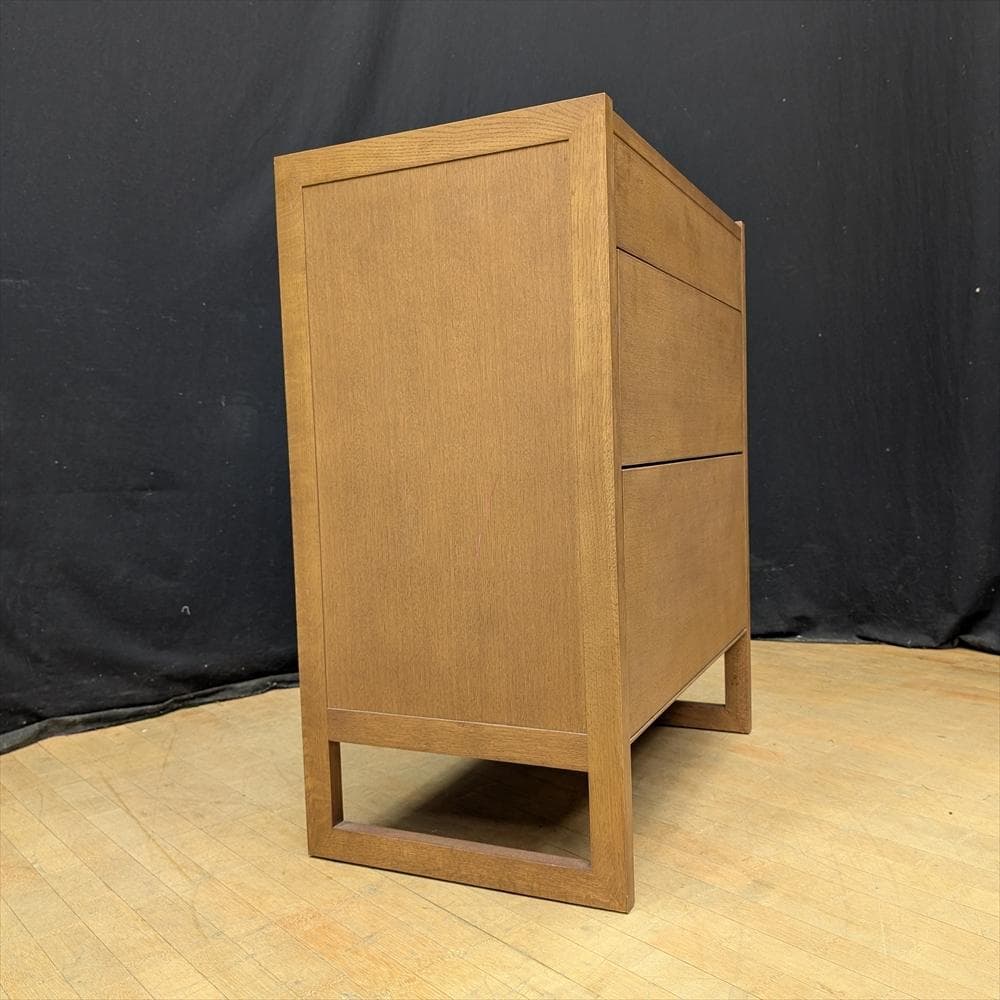 カリモク　プッシュ式　リビングチェスト　チェスト　サイドボード　キャビネット