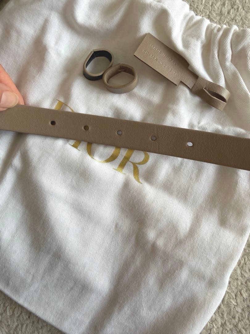 【美品❣️】ディオールモンテーニュリバーシブルベルト80㎝2㎝幅 グレージュ黒