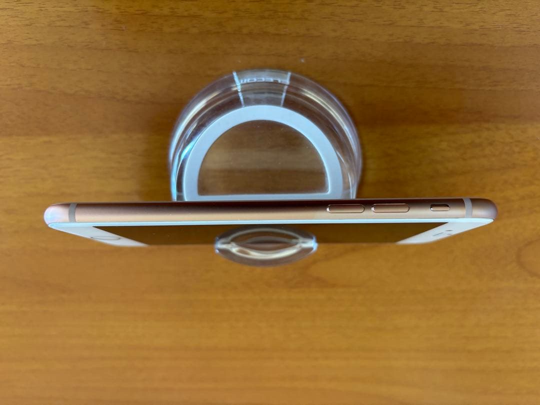 iPhone 8 Gold バッテリー100% 超美品