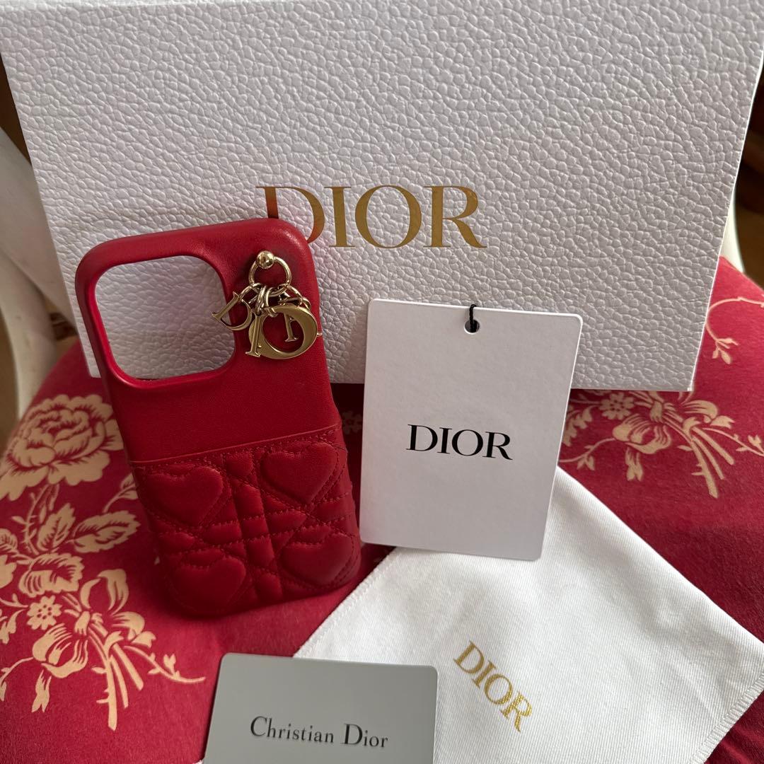 日本限定　クリスチャンディオール　 iPhone 15Proケース　バレンタイン