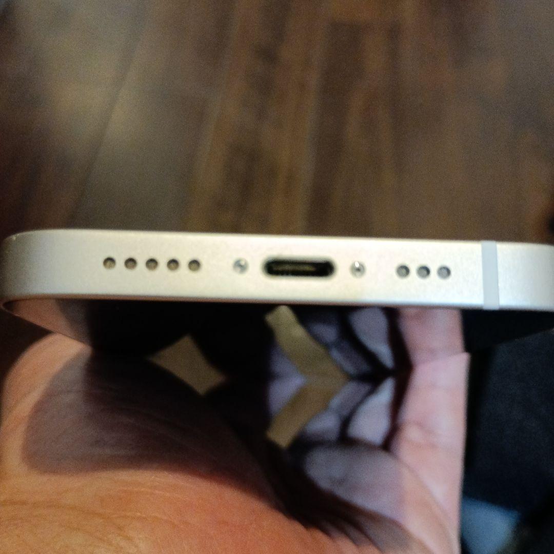 iPhone 13 128GB ホワイト 中古品 docomoA認定