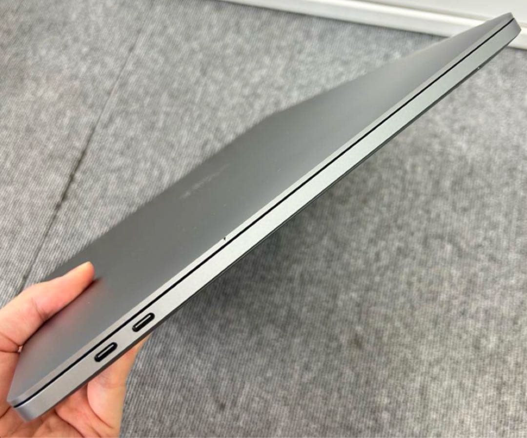優*ん様 MacBook Pro 2019 16インチ32GB 256GBスペー
