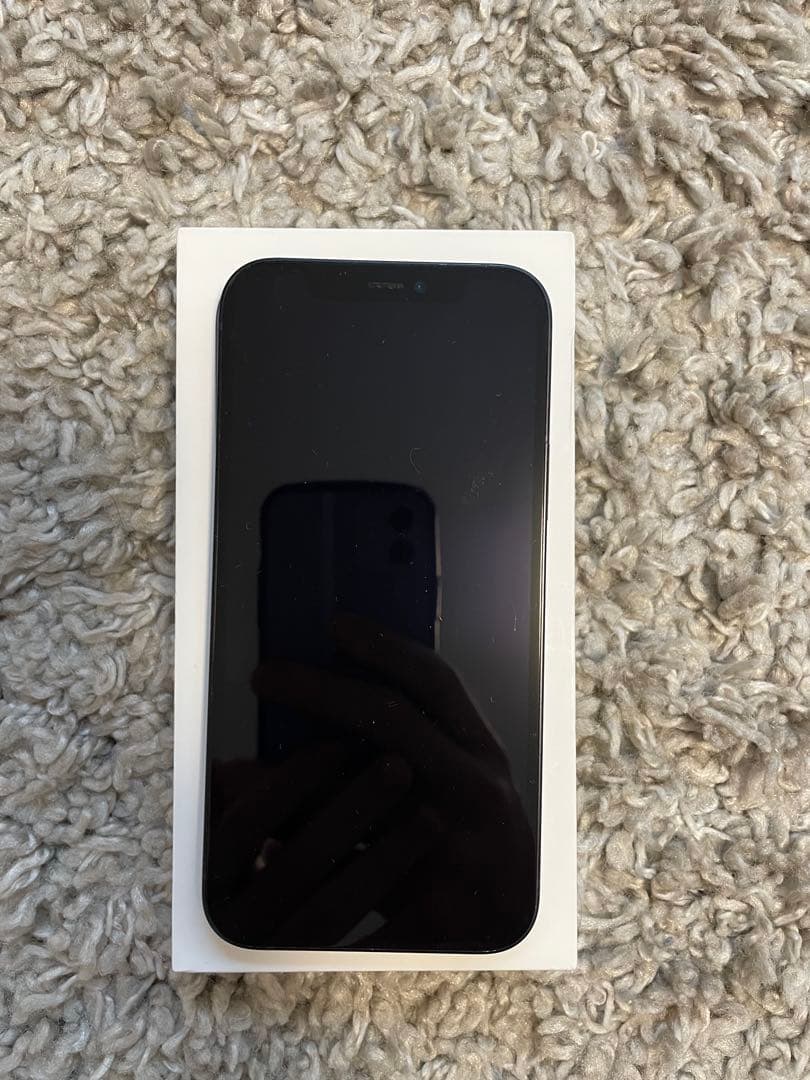 Apple iPhone 12 ブラック 本体