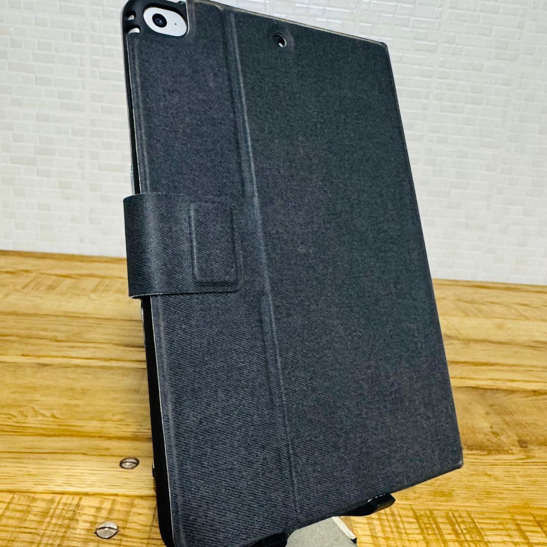 iPad mini 4（Wi-Fiモデル）128GB シルバー　本体＋ケース付き