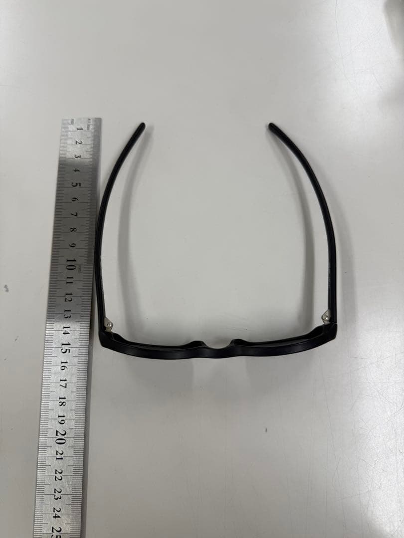 小物 prada eyewear