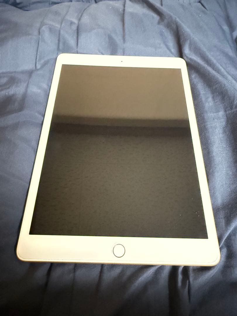 Apple iPad (第7世代) ゴールド A2198