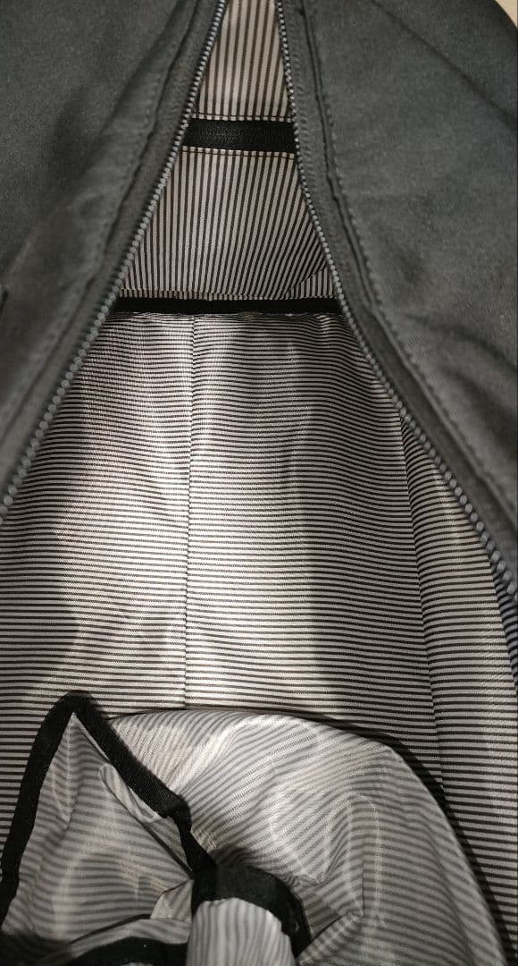 【新品】　PKG ピーケージー 42L ボストンバッグ 大容量 靴収納 ブラック