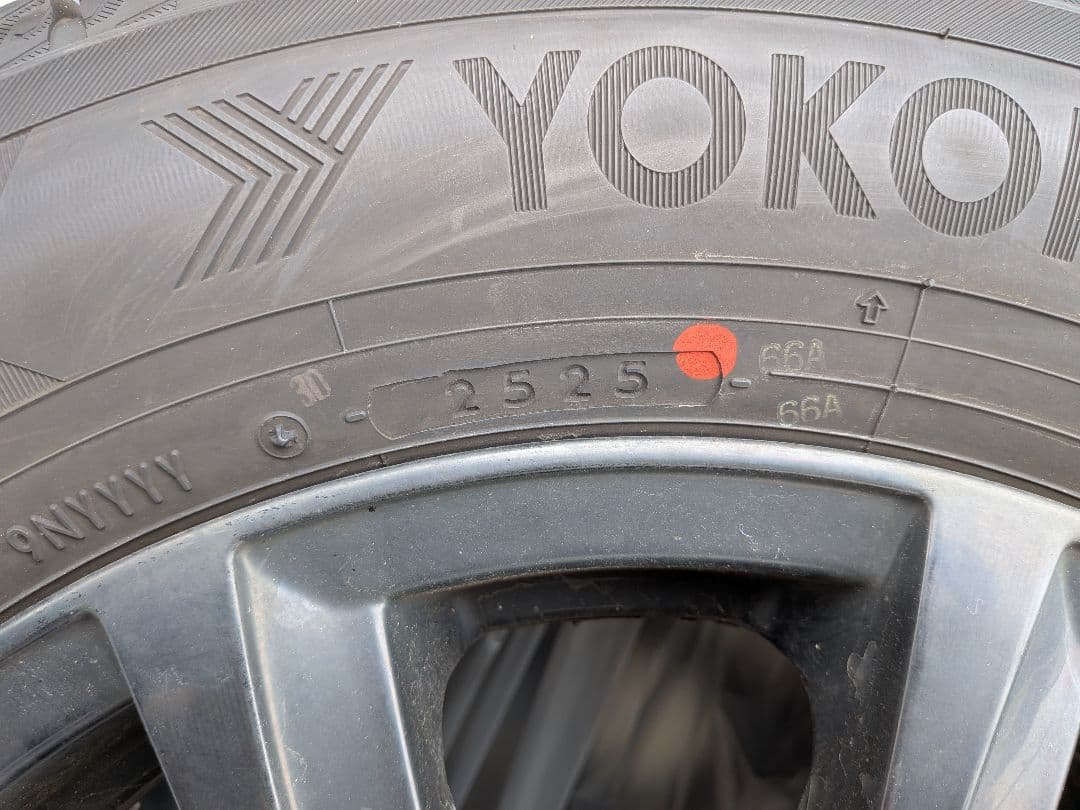 ​【2025年製タイヤ・1ヶ月使用】ヨコハマ iG80 195/65R15　4本