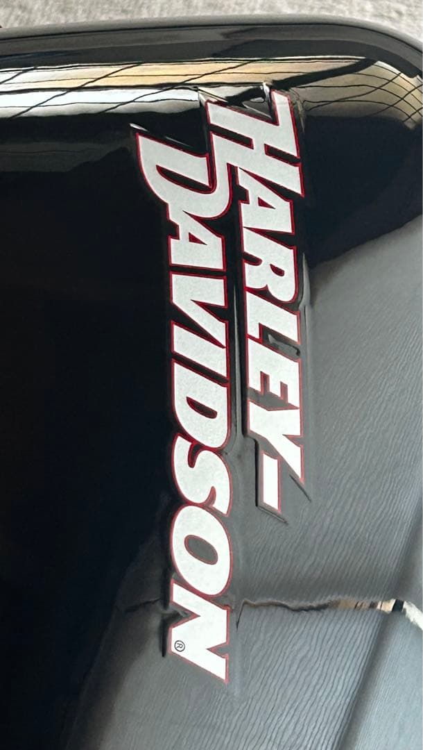 スポーツスターXL883純正タンク ブラック インジェクション用 キャップ付き