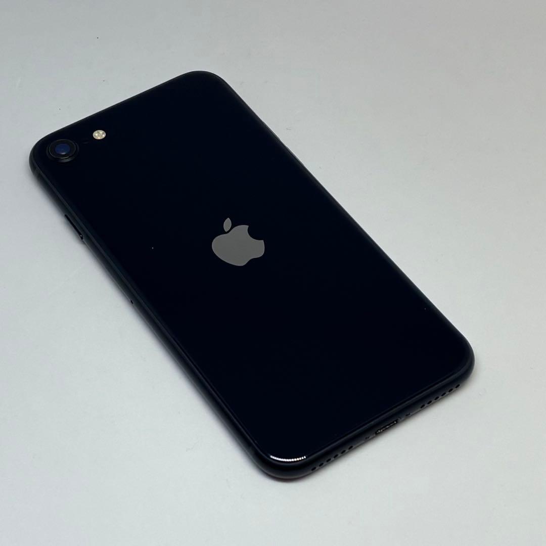 M39美品【電池新品100％表示】iPhone SE3 64GB ミッドナイト