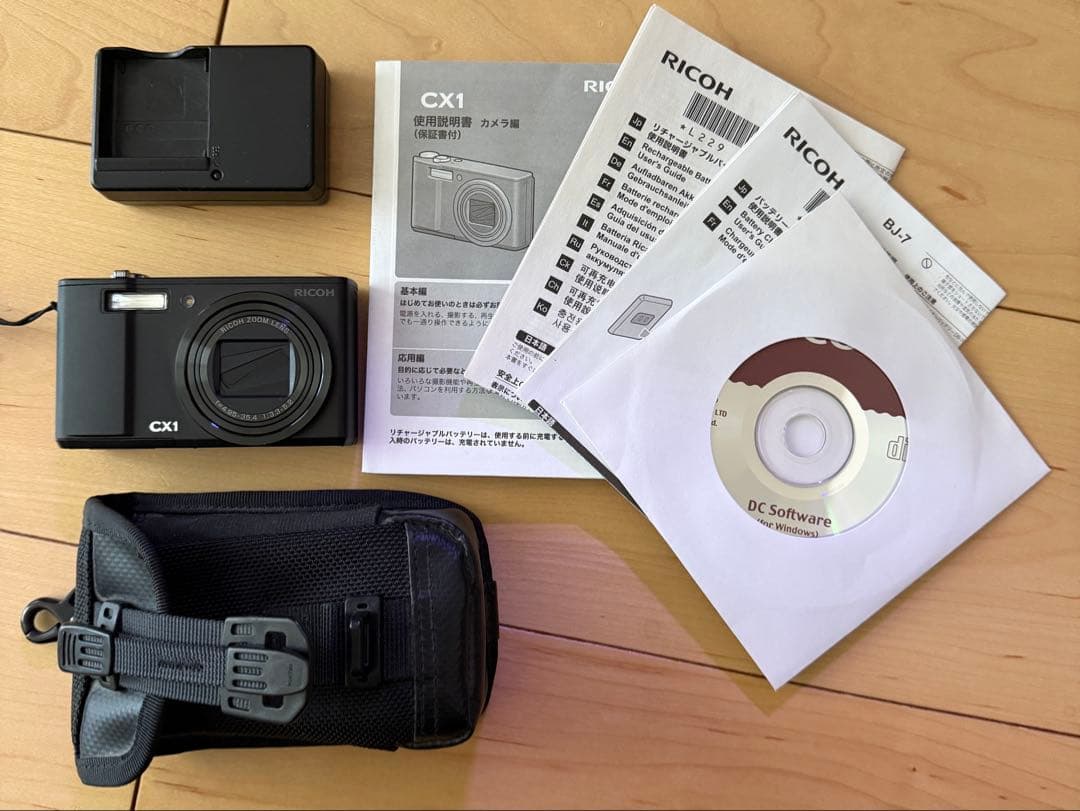 【動作良好】RICOH CX1 コンデジ 本体＋付属品完備＋PORTERケース付