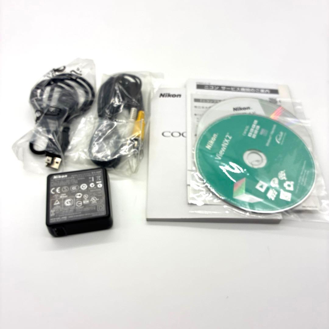 Nikon デジタルカメラ COOLPIX S3300 クリスタルシルバー