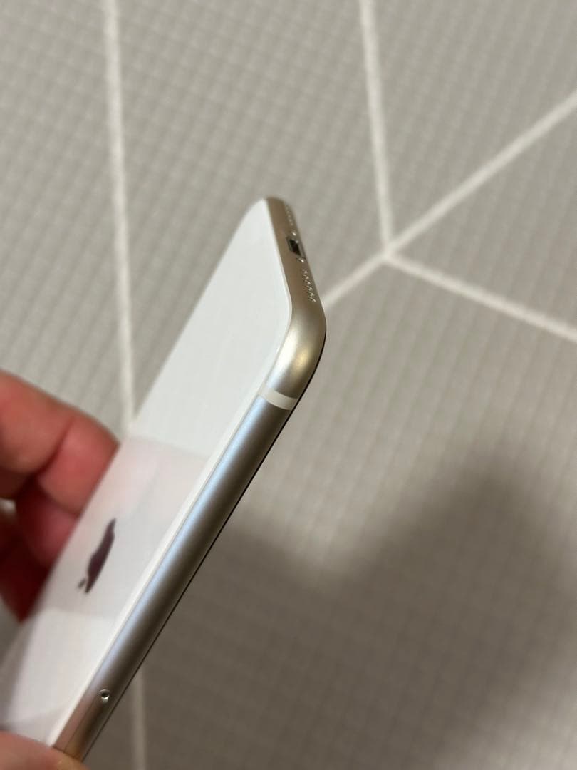 〈開封済未使用〉iPhoneSE 第3世代 64GB SIMフリー