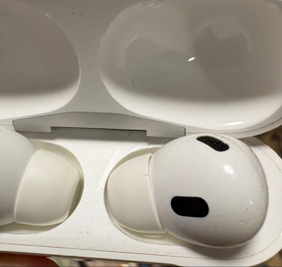 あ*様 AirPodsPro2(ライトニング)