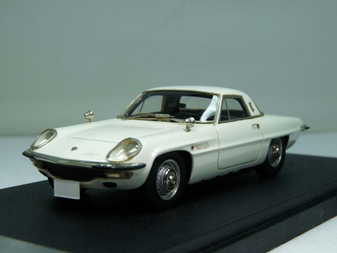 ルックスマートジャパン　LSJ Mazda Cosmo Sport L10B