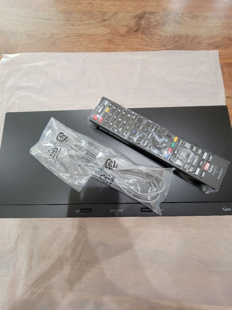 SHARP ブルーレイレコーダー 2B-C05BW1　美品　２番組同時録画