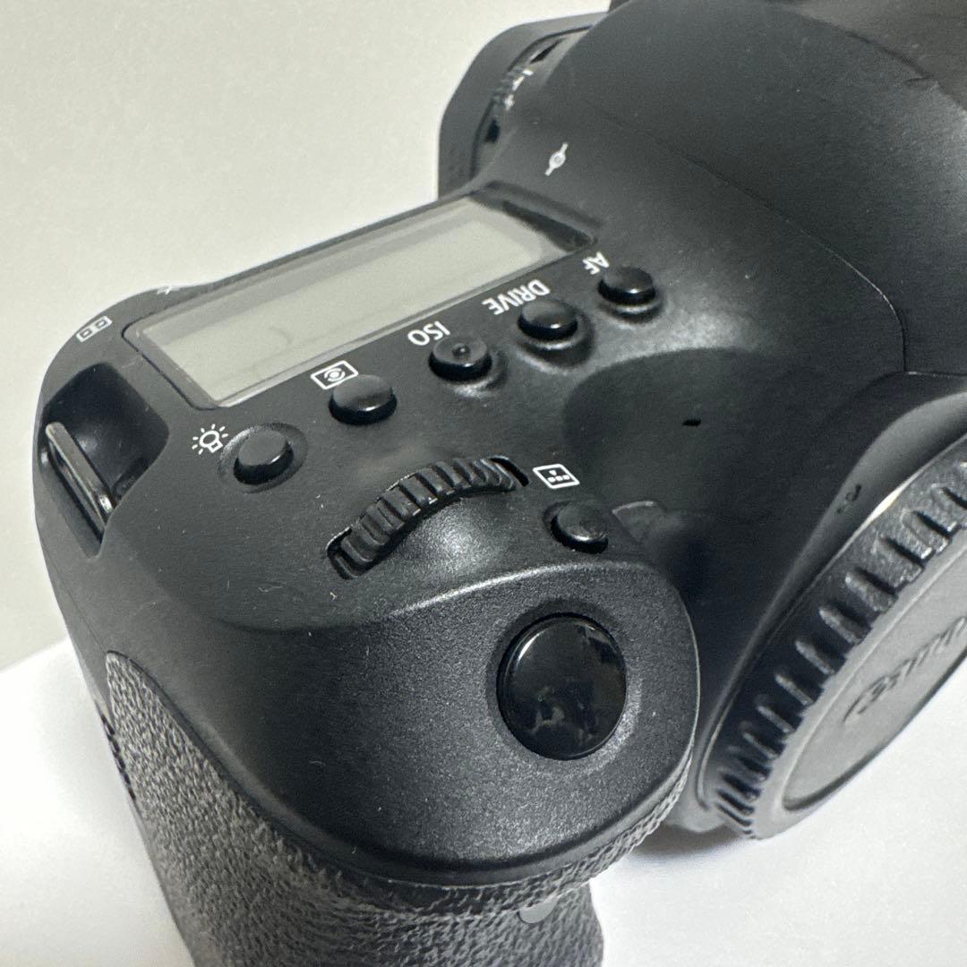 Canon EOS 6DMK IIデジタル一眼レフカメラ