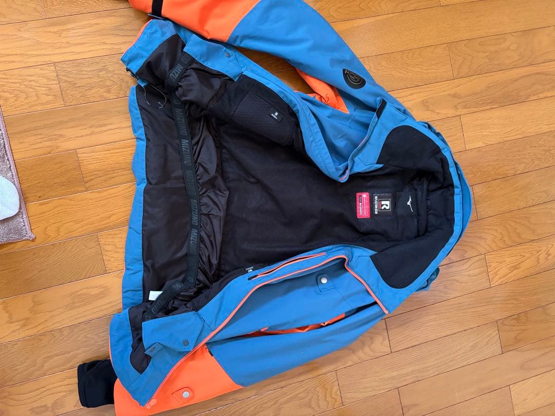 ミズノスキーウェア上下 XL カタログ外品MIZUNO\オンヨネ オガサカ