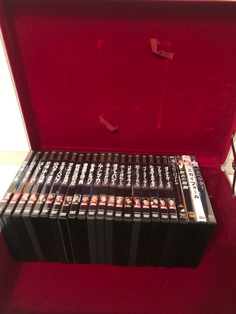 007シリーズ DVD 24枚セットアルミケースムック本付き美品