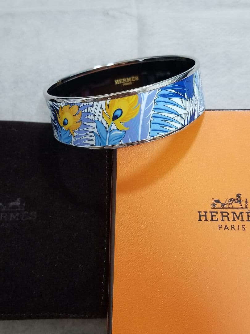 HERMES　バングル　エマイユ