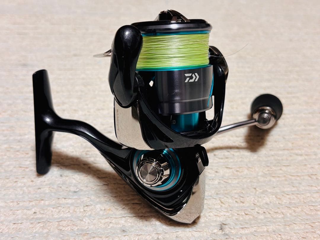 ダイワ 24 エメラルダスX LT2500 スピニングリール