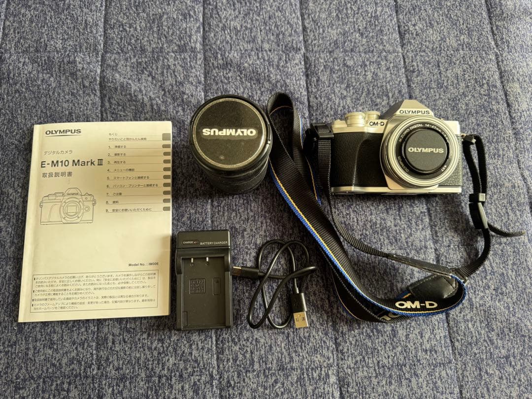 Olympus E-M10 Mark Ⅲ 一眼レフカメラ