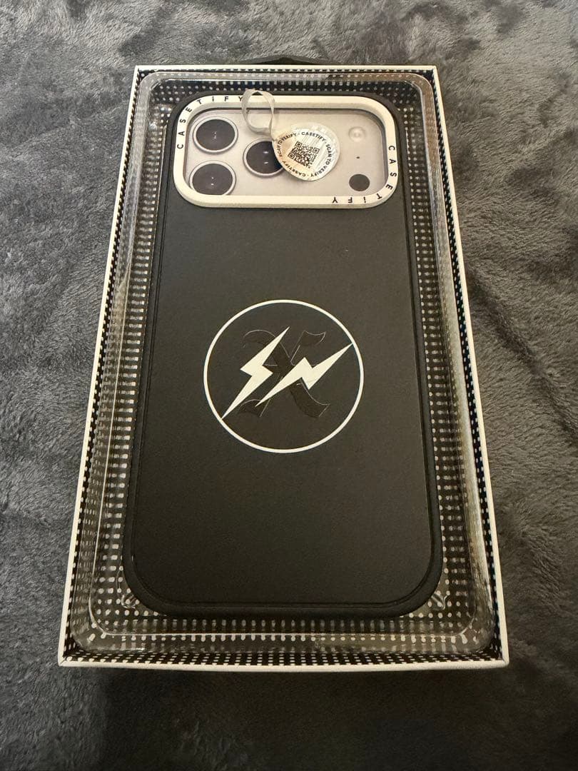 CASETIFY fragment iPhone 17 proMax ケース最終