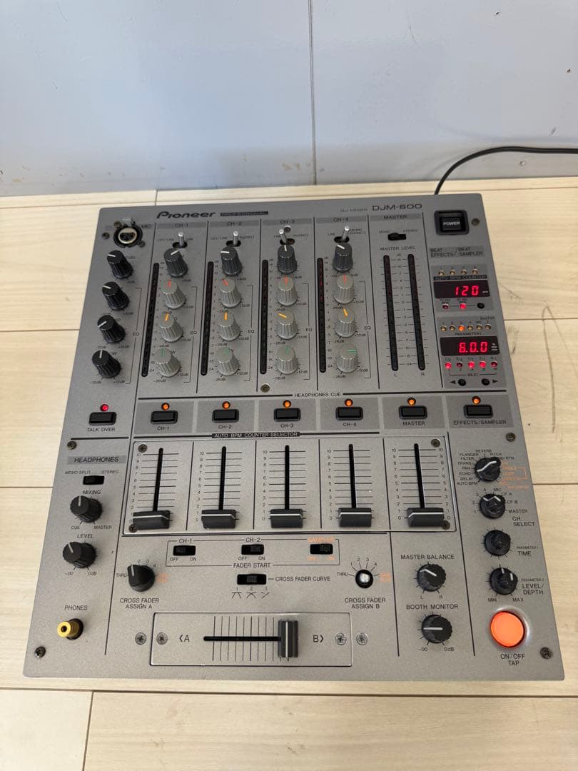 【美品】Pioneer DJM-600 DJミキサー