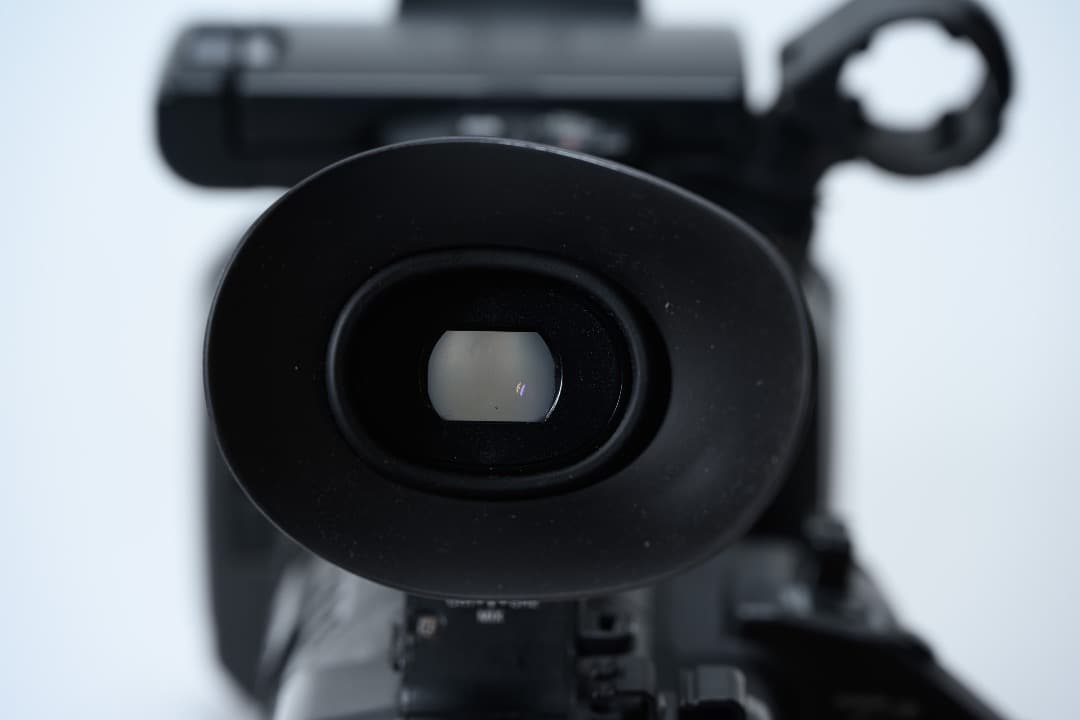 Sony 業務用ビデオカメラ HXR-NX3