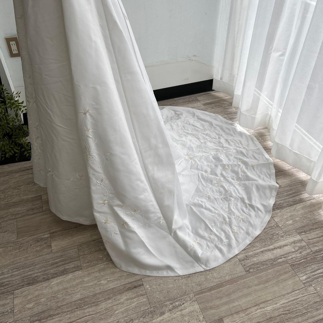 ⬜︎ ウエディングドレス 【21】 matsuo ホルダーネック　花嫁　刺繍